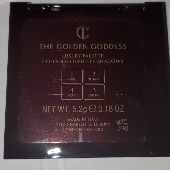 Charlotte Tilbury Luxury Eyeshadow Palette in The Golden Goddess - Picture 7 of 10